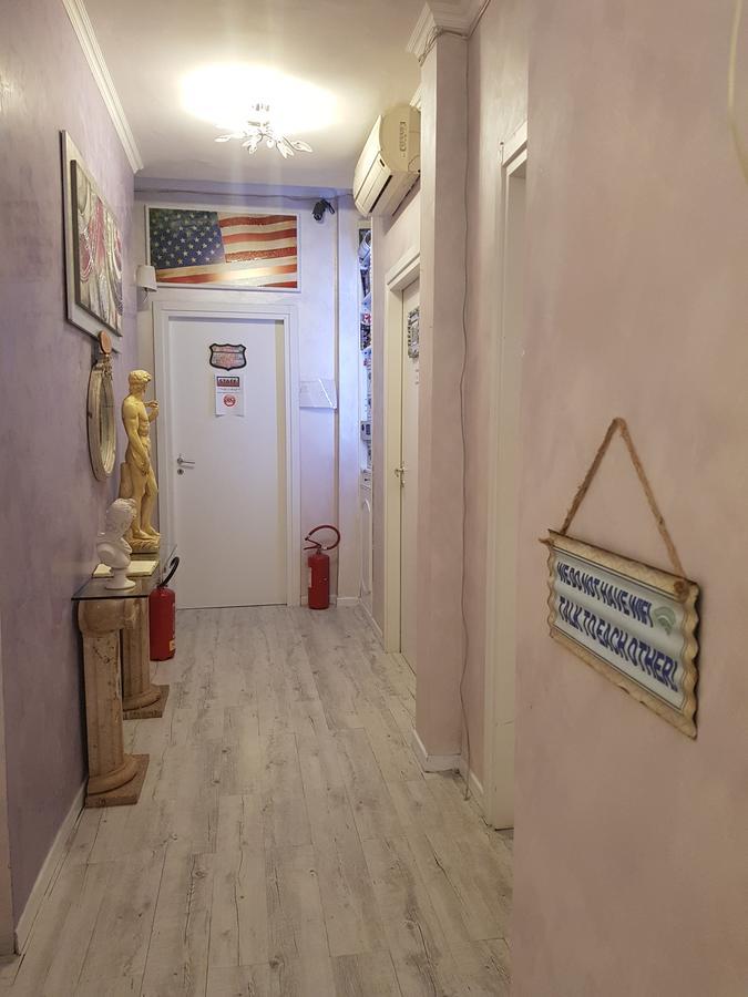 Dreaming Rome - Hostel Екстер'єр фото