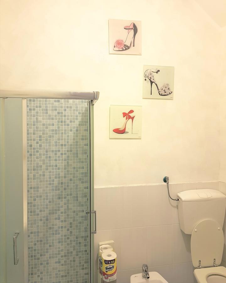 Dreaming Rome - Hostel Екстер'єр фото