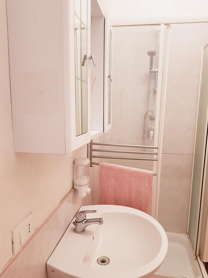 Dreaming Rome - Hostel Екстер'єр фото